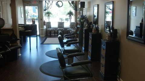 On the Avenue Haircutters